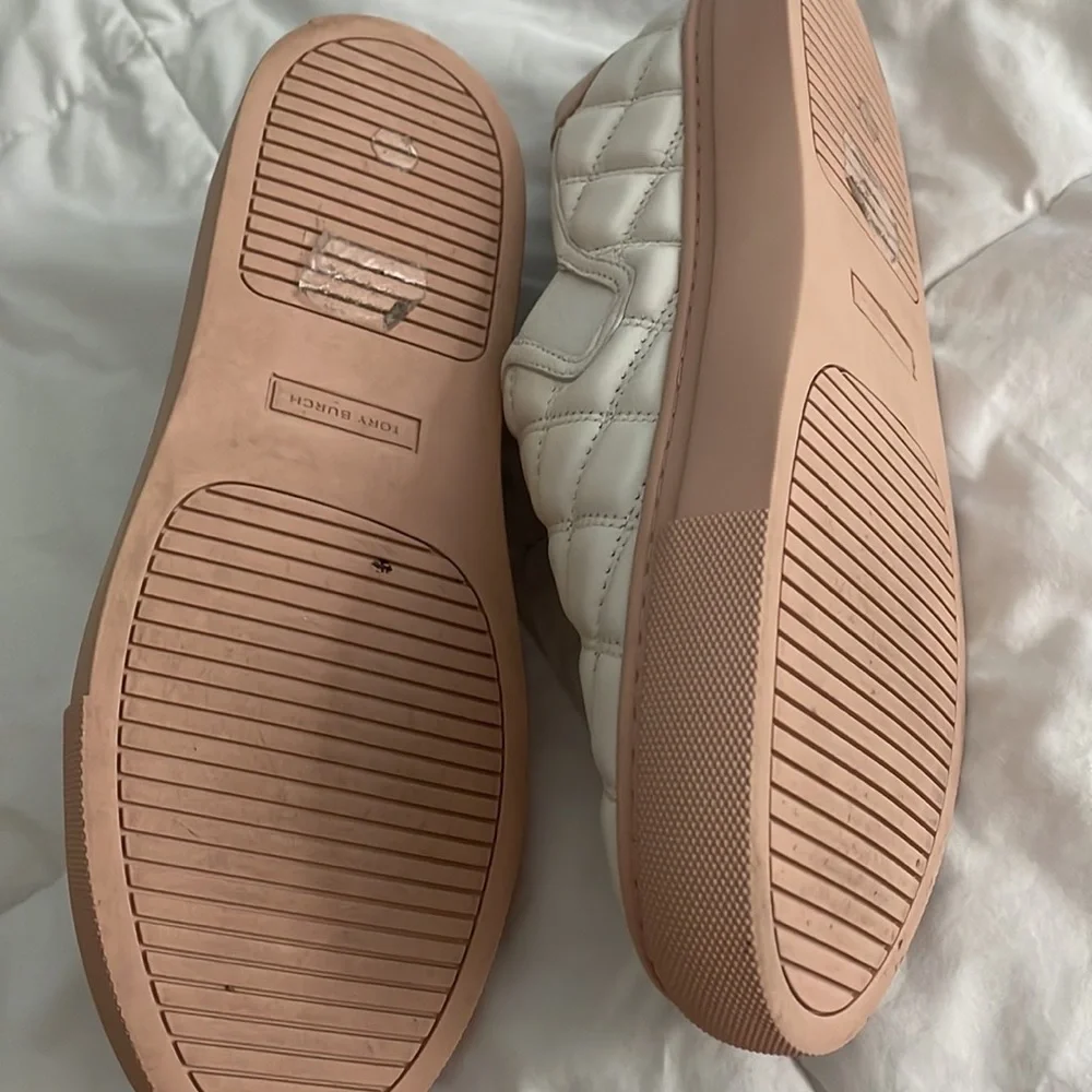 Ladies slip on sneakers worn 2 times. - Picture 2 of 2